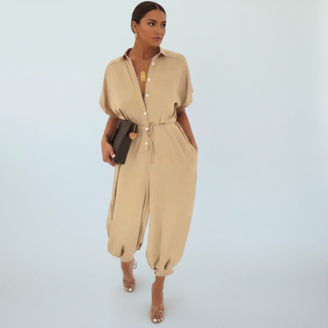 ✨ Tuta “Aura” – Eleganza Fluida con Coulisse in Vita