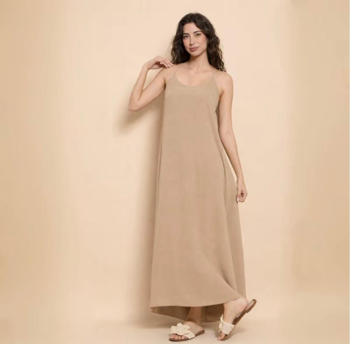 Abito Nora | Moda Donna | Taglio Dritto e Ampio